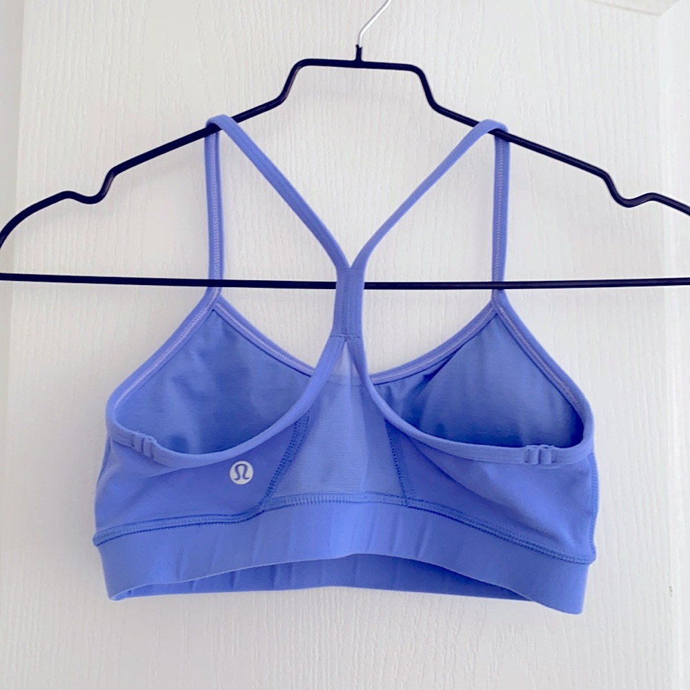 Lululemon Flow Y Bra Size 4 Sz 4 - Picture 1 of 4